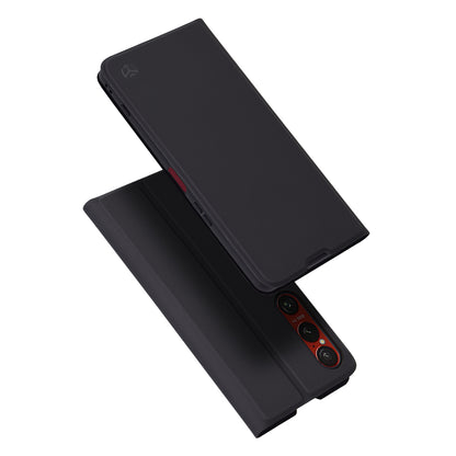 Kuori Sony Xperia 1 VI:lle, Techsuit, Magskin Book, Musta