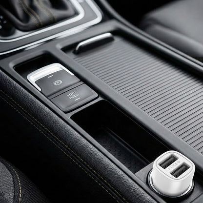 Auto Fixed -laturi, 15.5W, 3A, 2 x USB-A, Valkoinen