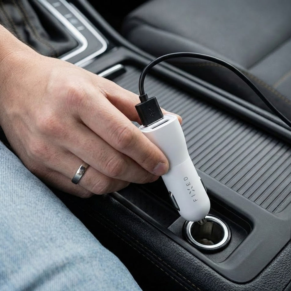 Auto Fixed -laturi, 15.5W, 3A, 2 x USB-A, Valkoinen