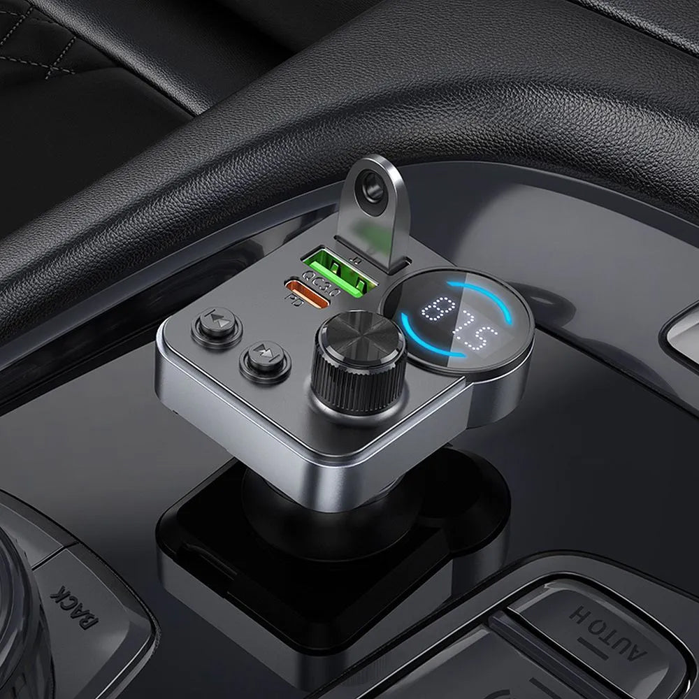 FM Bluetooth -modulaattori HOCO E86, 2 x USB-A - 1 x USB-C - 1 x microSD