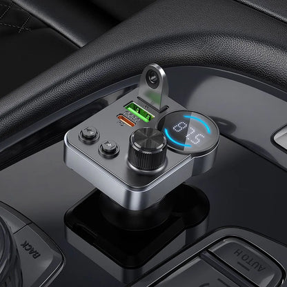 FM Bluetooth -modulaattori HOCO E86, 2 x USB-A - 1 x USB-C - 1 x microSD