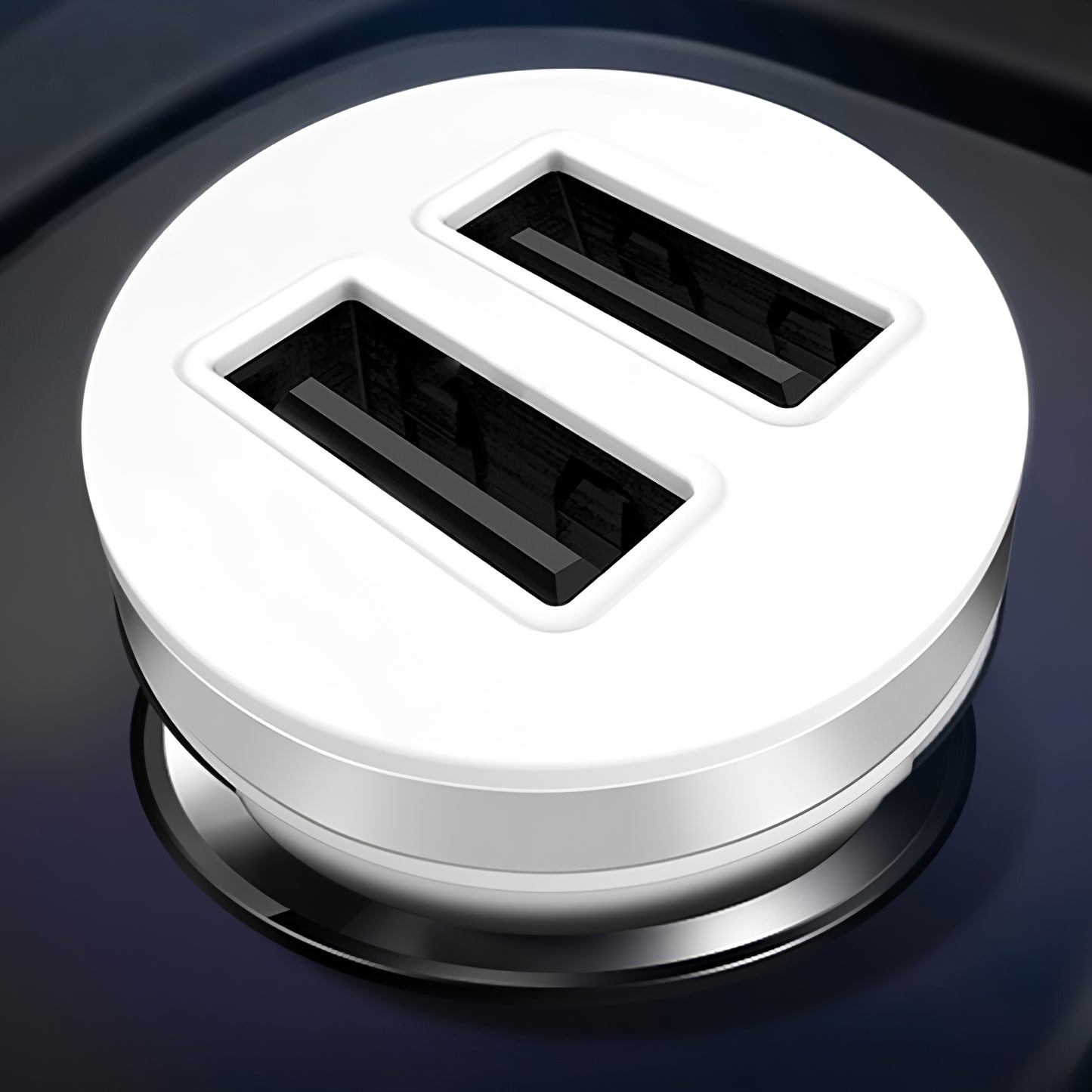 Autolaturi XO Design CC-18, 10.5W, 2.1A, 2 x USB-A, Valkoinen