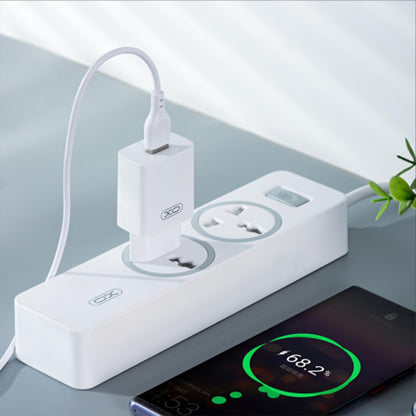 Verkkolaturi USB-C-kaapelilla XO Design L99, 12W, 2.4A, 1 x USB-A, Valkoinen