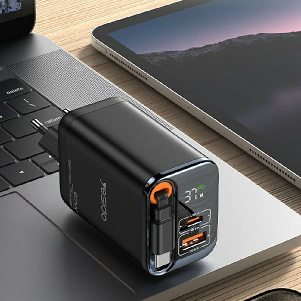 Yesido YC100 Display USB-C Network Charger with Cable, 67W, 3.35A, 1 x USB-A - 1 x USB-C, Black