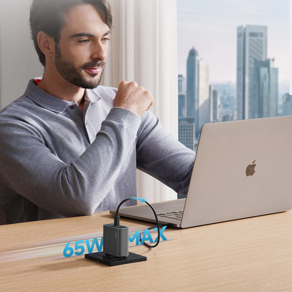 Cuktech-verkkolaturi, 65W, 3A, 1 x USB-A - 2 x USB-C, Harmaa CUKAD653EUGR