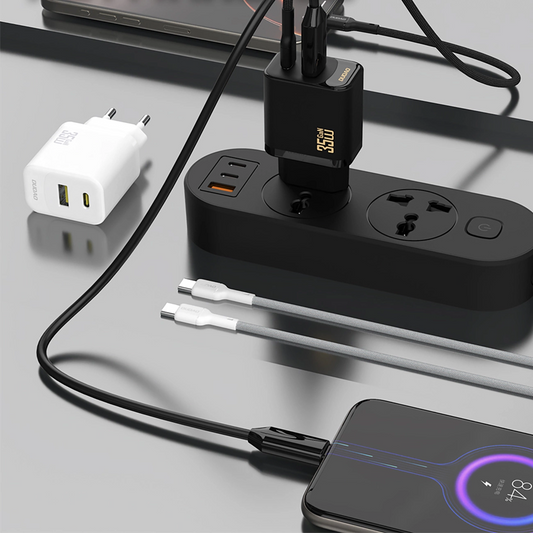 Dudao A27 Max -verkkolaturi, 35W, 1 x USB-A - 1 x USB-C, Valkoinen