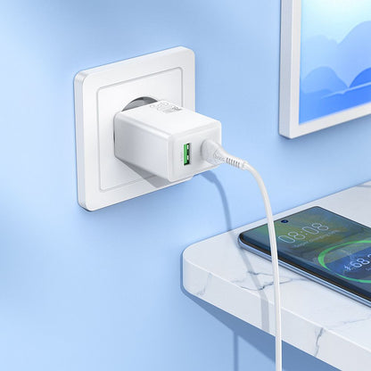 HOCO N71 Verkkolaturi, 30W, 3A, 1 x USB-A - 1 x USB-C, Valkoinen