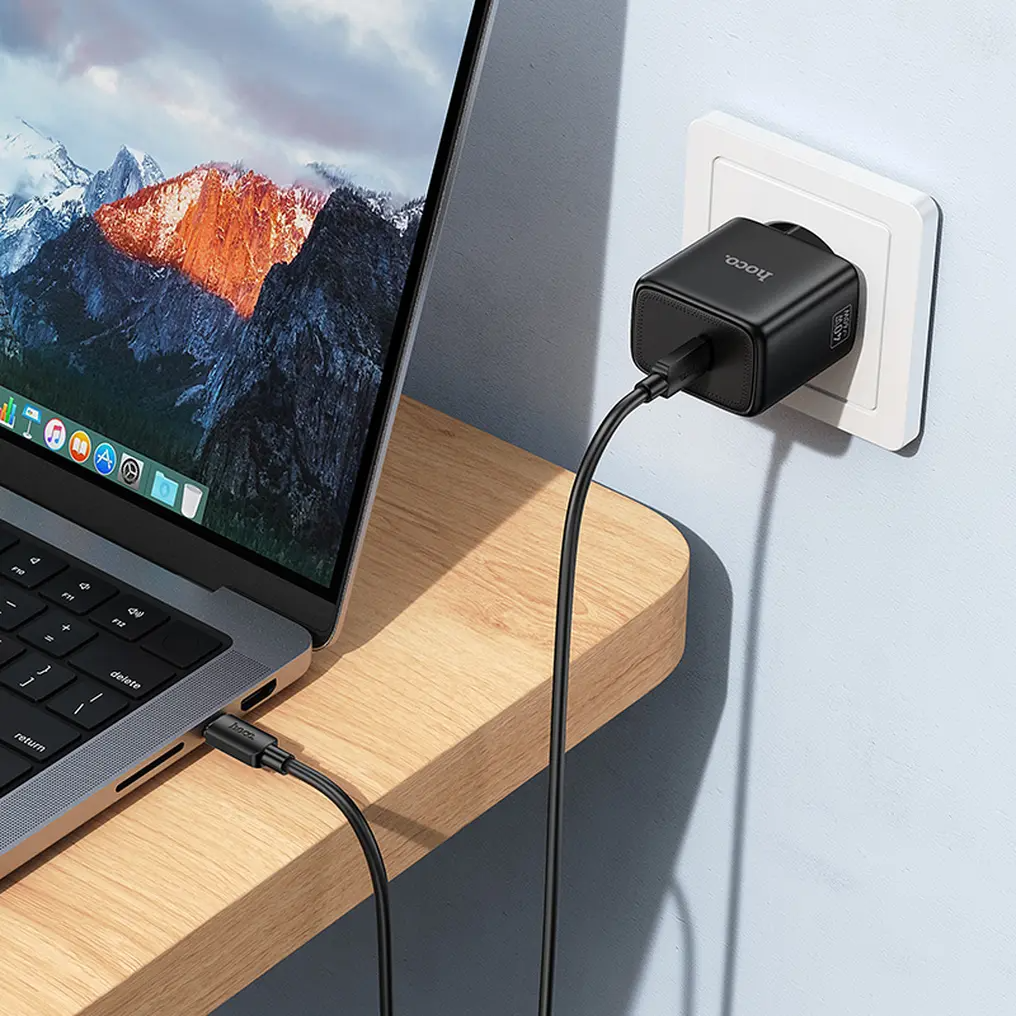 Verkkolaturi HOCO N83, 40W, 3A, 1 x USB-C, Musta