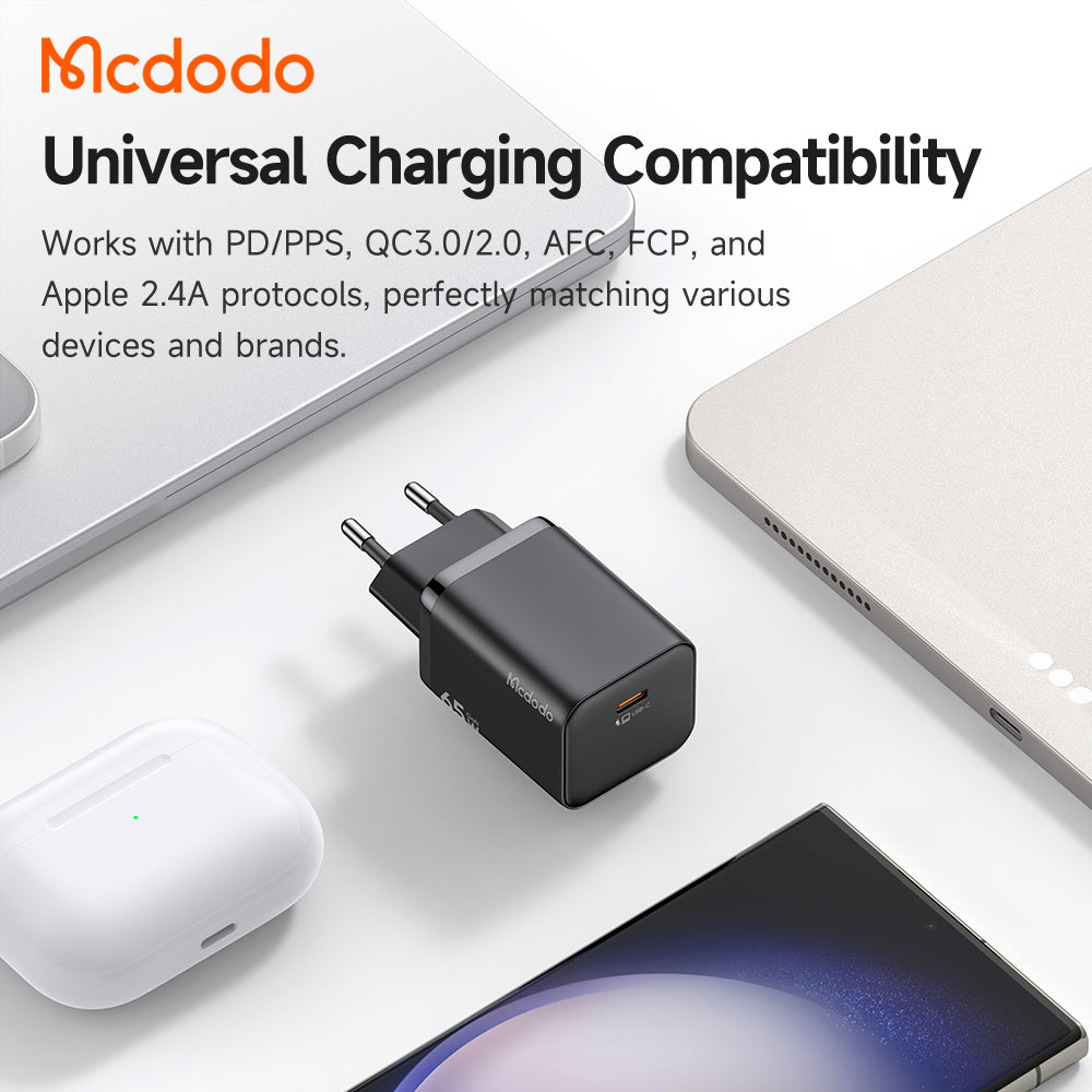 McDodo CH-0850 Ultimate Mini verkkolaturi, 65W, 3,25A, 1 x USB-C, musta