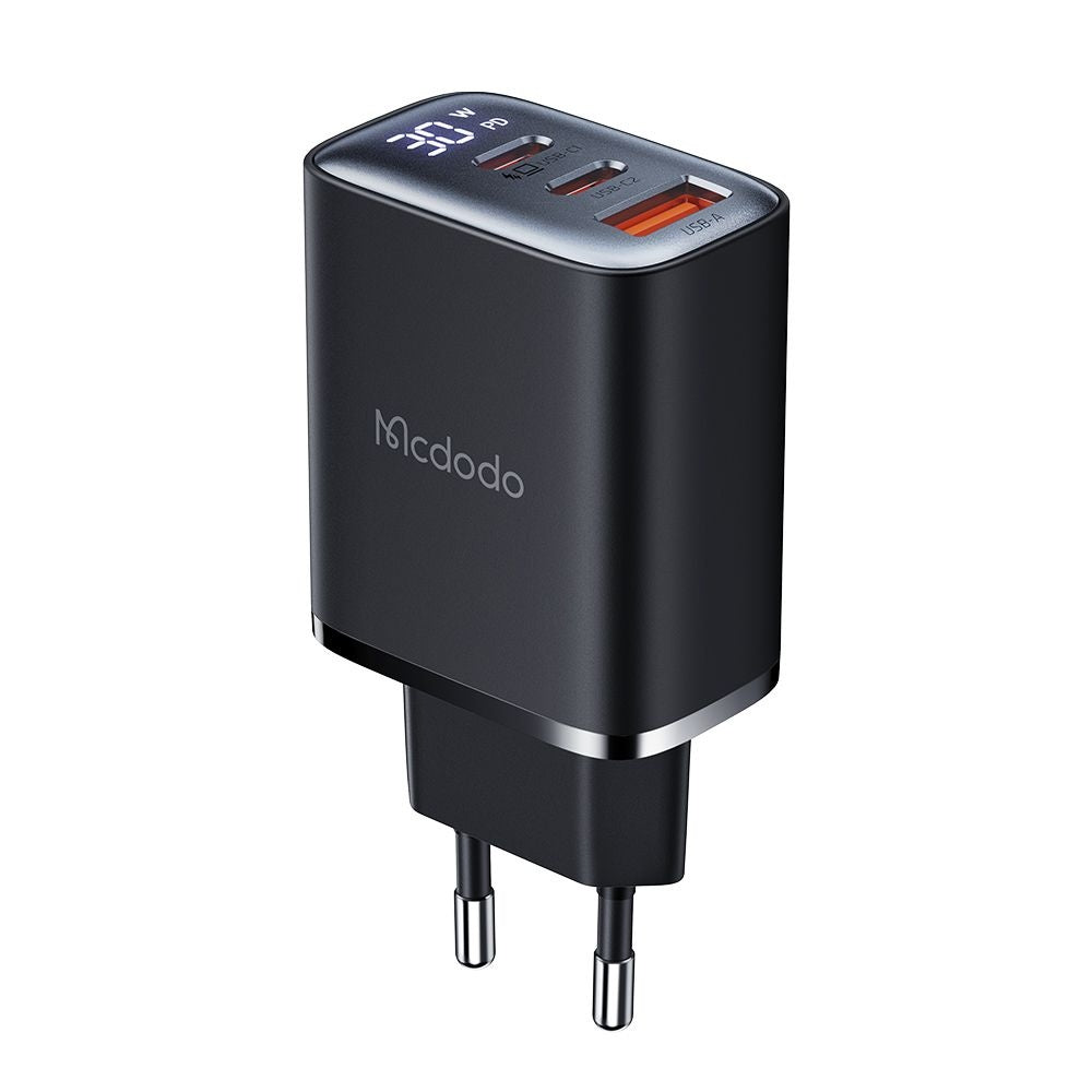 McDodo CH-2180 Display -verkkolaturi, 30W, 3A, 1 x USB-A - 2 x USB-C, Musta