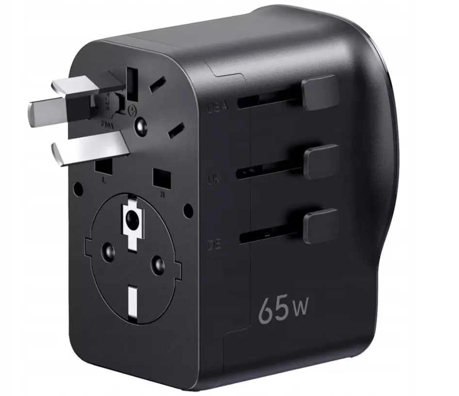 UGREEN Travel S550 verkkolaturi (55001), 65W, 3,25A, 1 x USB-A - 2 x USB-C, Musta