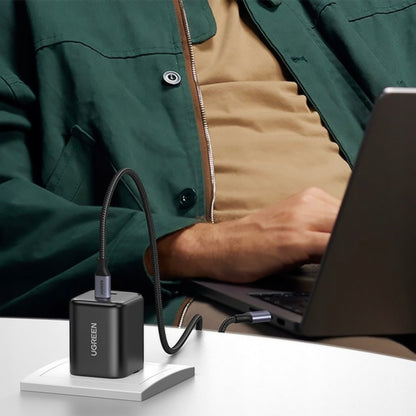 UGREEN X526 verkkolaturi (65058), 45W, 3A, 2 x USB-C, musta