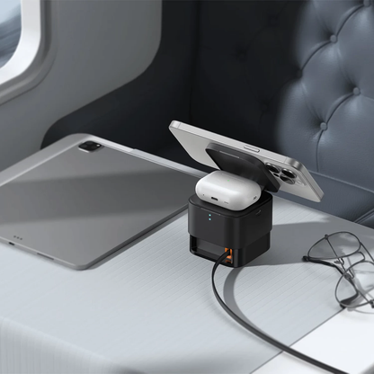 Baseus MagPro 3-in-1 langaton USB-C-verkkolaturi, 25 W, 1 x USB-C, musta P10264100123-01