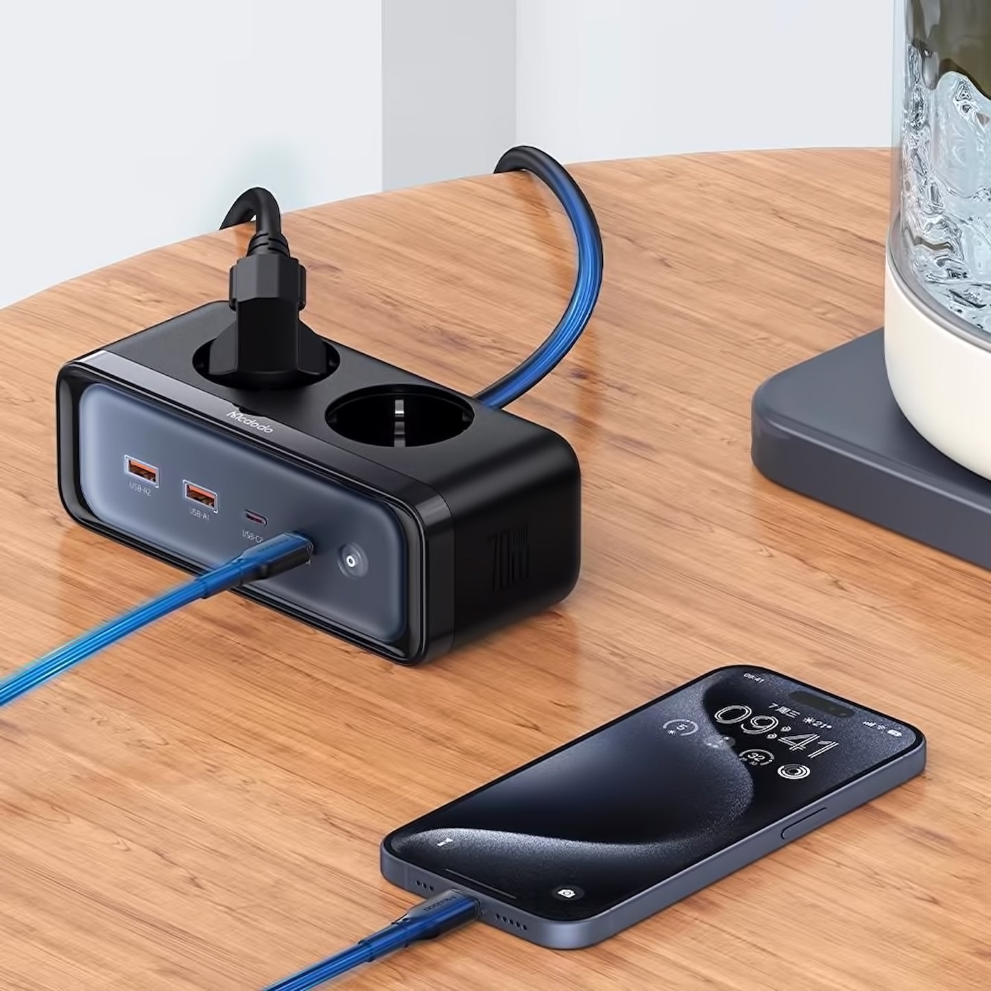 Jatkojohto McDodo CH-4610, 2 x Schuko, Musta