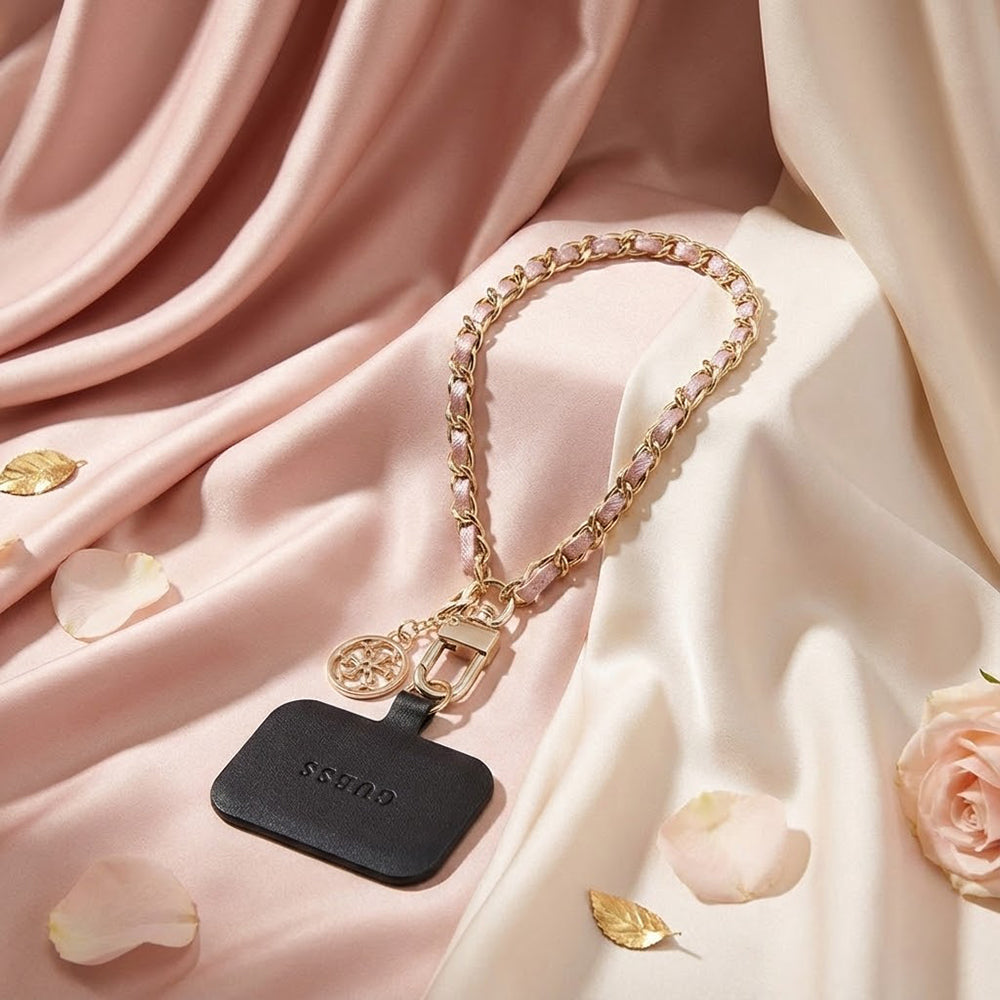 Guess Saffiano 4G Charm -puhelinnyöri, Musta